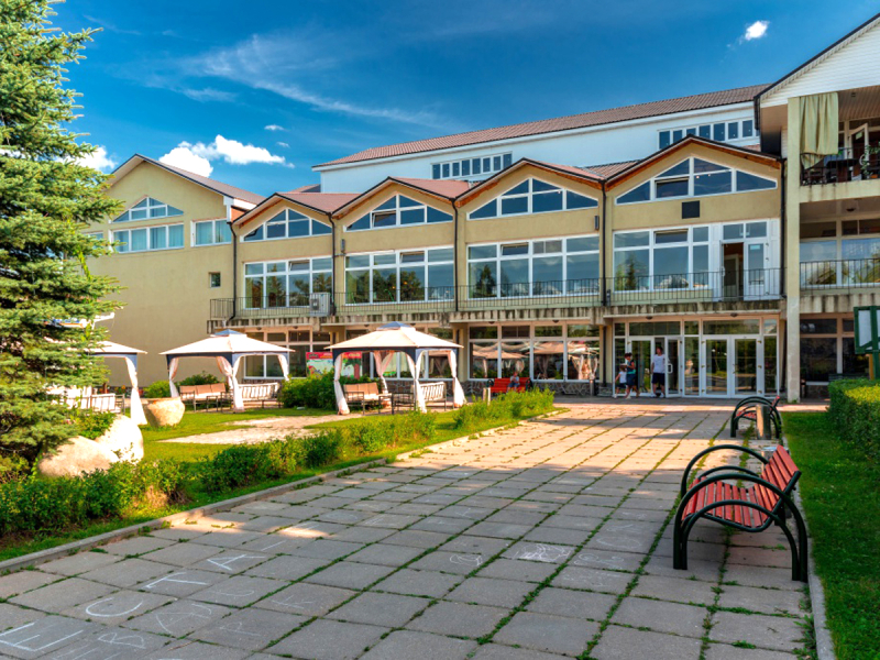 Foresta Festival Park, отель