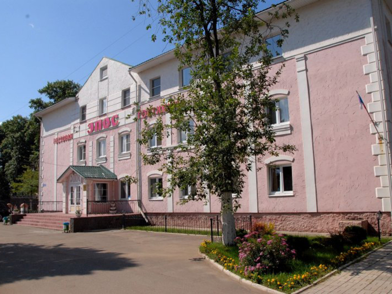 Эпос, гостиница