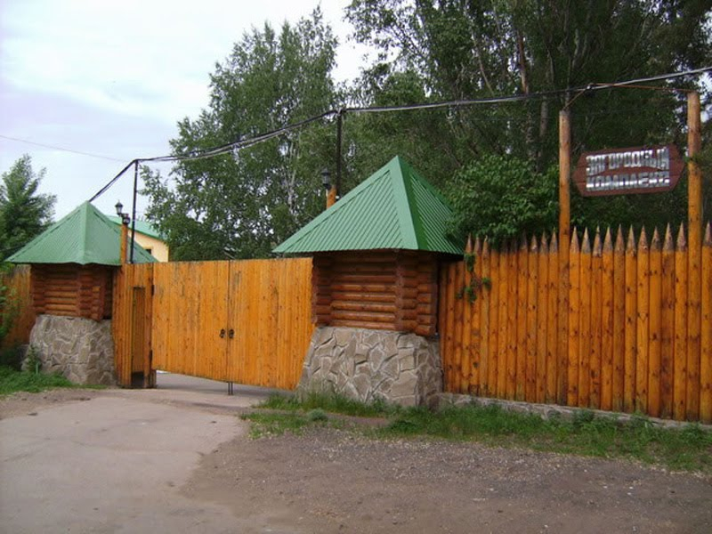Лесная крепость, база отдыха
